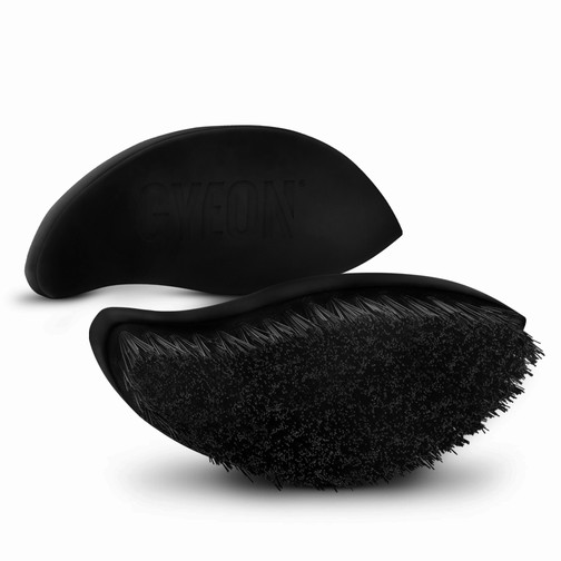 Bàn chải làm sạch bánh xe Q²M TireBrush